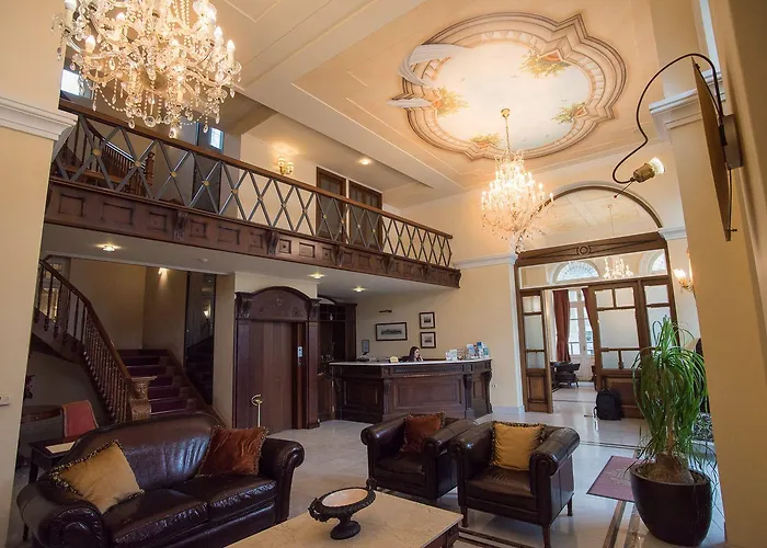 Hotell Grande Bretagne - 4*