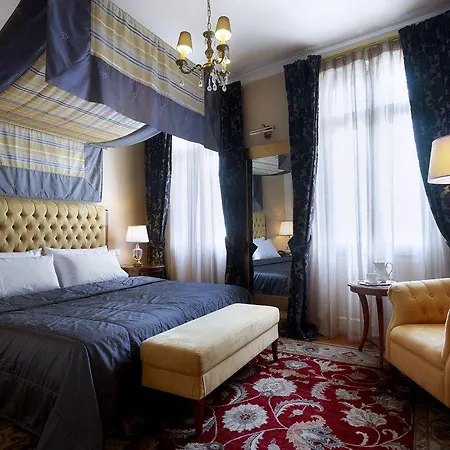 Hotel Grande Bretagne - 4*
