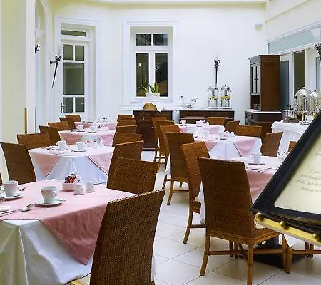 Hotel Grande Bretagne - 4*