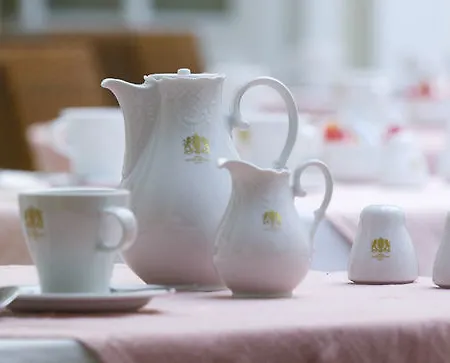 Hotel Grande Bretagne - 4*