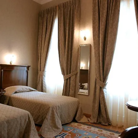 Grande Bretagne - Hotell